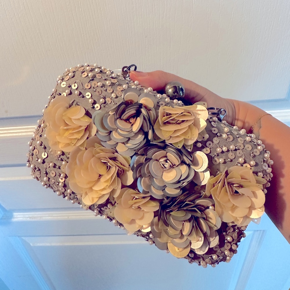 Ann Taylor LOFT Floral Clutch on Chain- NWT